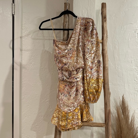 HEMANT AND NANDITA Kalon One Shoulder Belted Mini Dress White Cyber Size Small - Picture 6 of 11